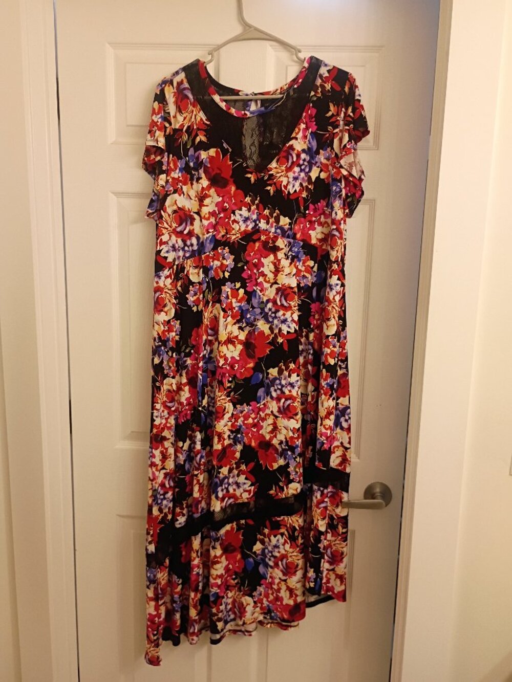 NWT Torrid floral and lace dress size 3